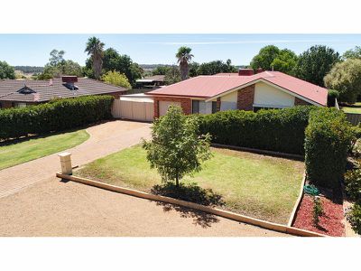 13 Eden Park Avenue, Dubbo