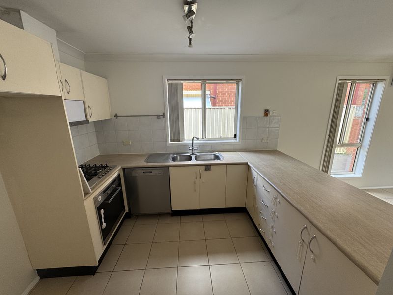 5 Marjorie Close, Casula