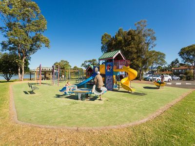 9 / 102 Kanahooka Rd, Kanahooka