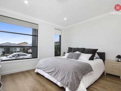 416 Sixth Avenue, Austral