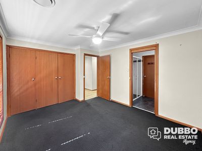 8 Edinburgh Avenue, Dubbo