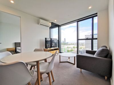 911 / 160 Victoria Street, Carlton