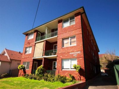 1 / 448 Canterbury Road, Campsie