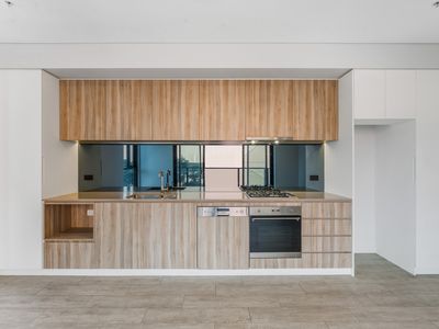 408 / 54 Soldiers Parade, Edmondson Park