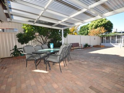 10 Villiers Avenue, Dubbo