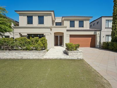 18 Novara Way, Stirling