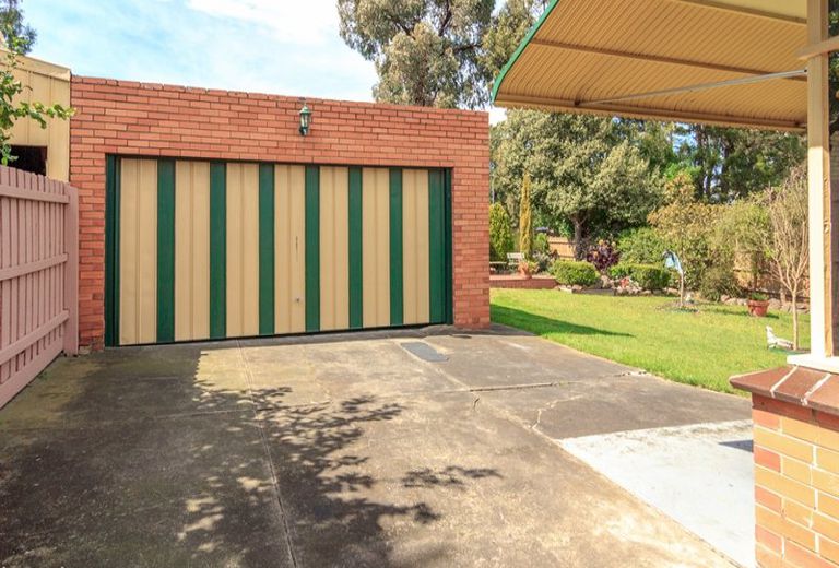 22 Silver Ash Avenue, Ashwood