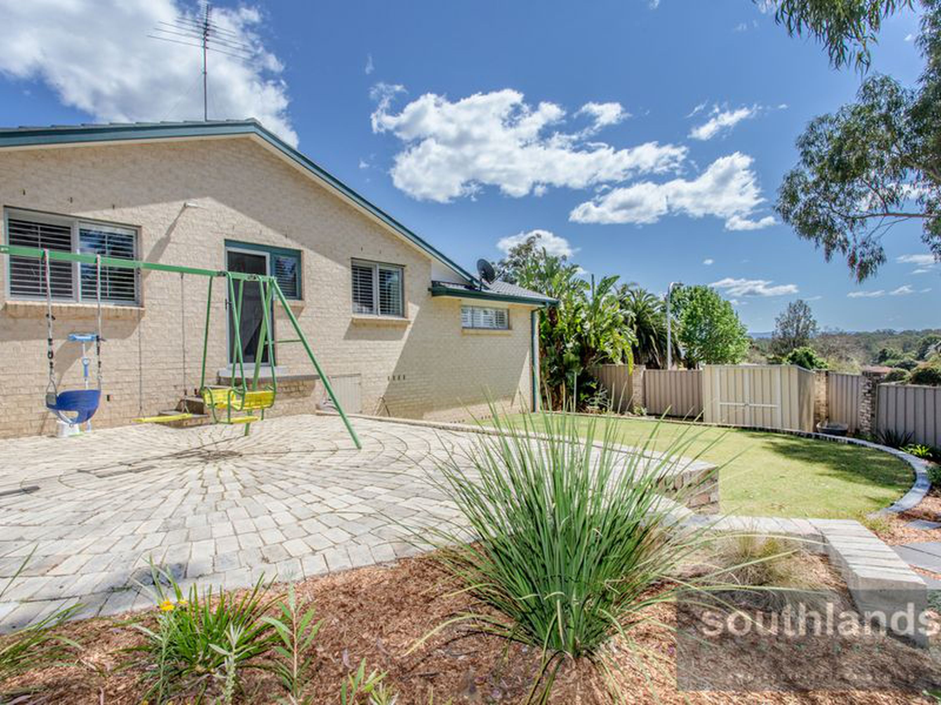 2 Camelot Drive, CRANEBROOK