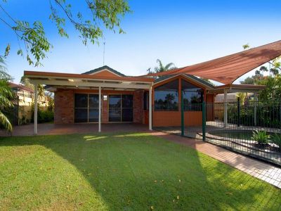 17 Cootamundra Dr, Mountain Creek