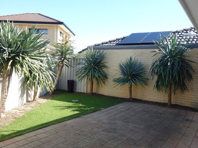 3/8 Piedmont Court, Nollamara