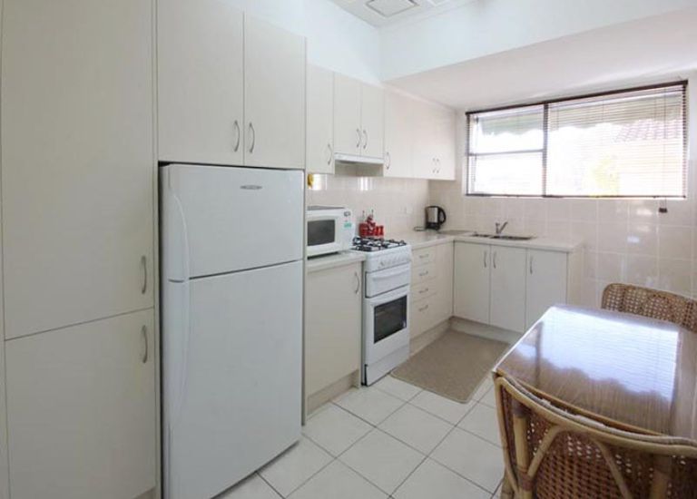 12 / 4 Dunbar Terrace, Glenelg East