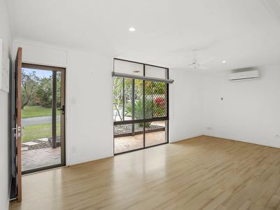 11 Carnoustie Street, Tewantin