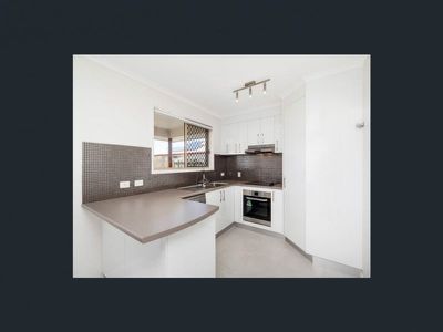 2 / 5 Jovi Court, Scarness