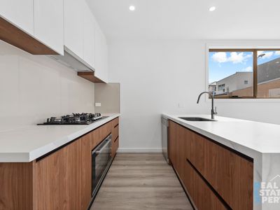 17-25 / 37 Mary Street, Officer