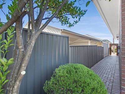 29 Lake View Crescent, Highbury