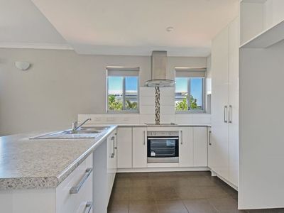 10 Tall Street, Johnston