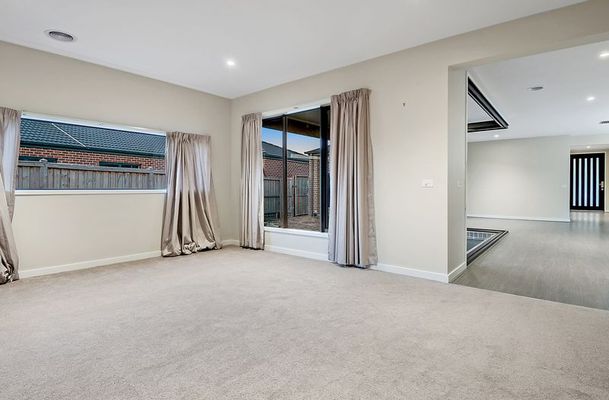 45 St Georges Boulevard, Mickleham