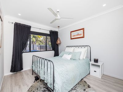 6 Jordan Close, Urangan