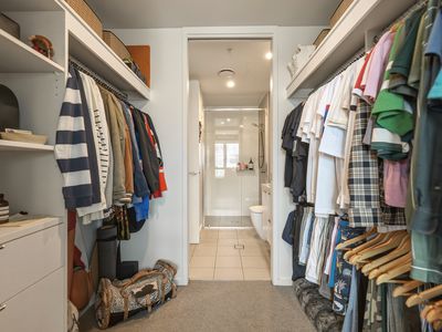 705 / 18 Duke Street, Kangaroo Point