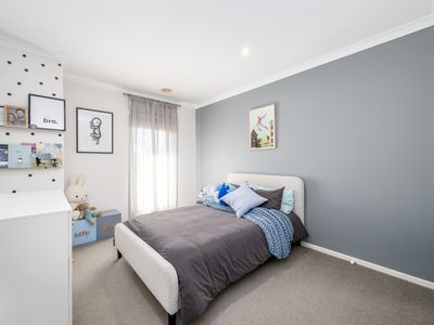 100 Sanctuary Drive, Kialla