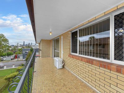 2 / 16 Grantson Street, Windsor