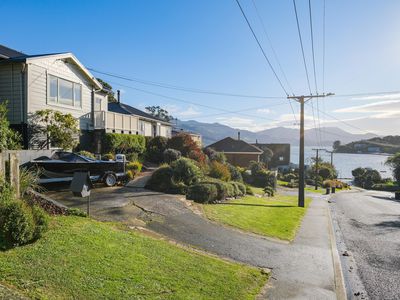 79 Marion Street, Macandrew Bay
