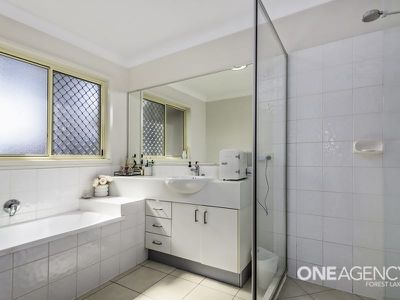 34 Shearwater Tce, Springfield Lakes