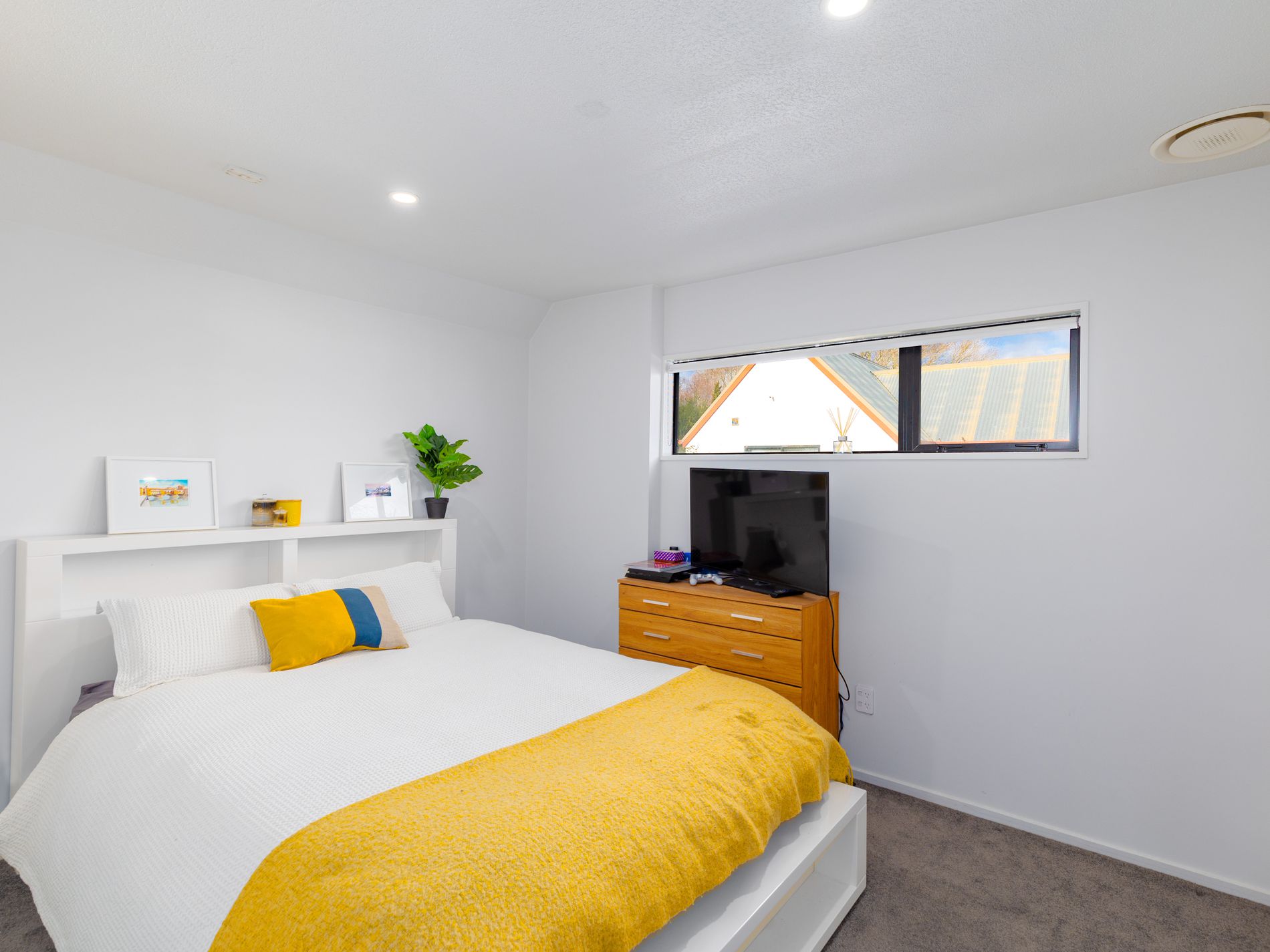 2 / 14 Mayfair Street, Riccarton