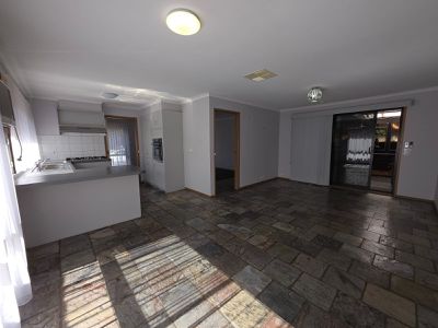 12 Marion Walk, Hoppers Crossing