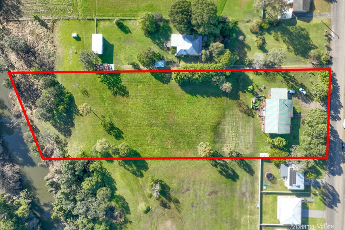 21 Appletree Street, Wingham