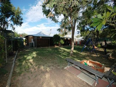 107 Falcon Street, Longreach