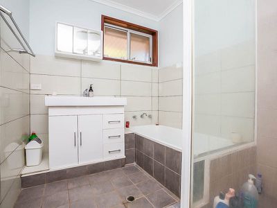 2 Boogalla Crescent, South Hedland