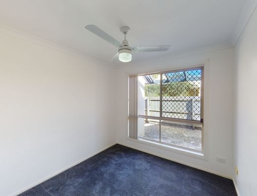 Family Home with Side Access image 11
