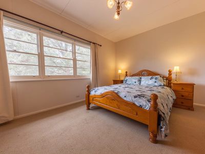 11 Edward Street, Woomargama