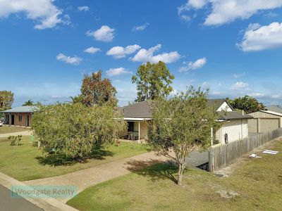 2 Sunset Ave, Woodgate