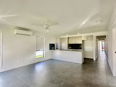 17 Langland Circuit, Walloon