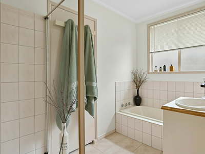 6 Settlers Way, Mount Martha