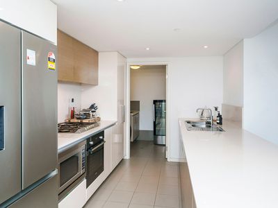 1806 / 96 Bow River Crescent, Burswood