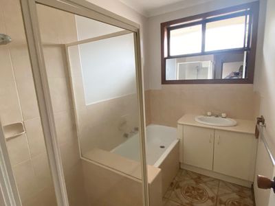 2 / 59 Woodville Park Drive, Hoppers Crossing