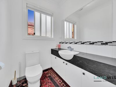 6 Mitta Place, Taylors Hill