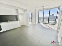 703 / 10 Trinity Street , Fortitude Valley