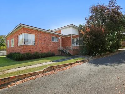 1 / 693 Holmwood Cross, Albury
