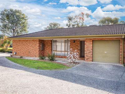 1 / 3 FORDE COURT, Wodonga