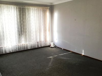 1 / 2 Lendine Street, Barrack Heights