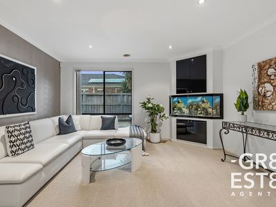 24 Von Nida Drive, Cranbourne North
