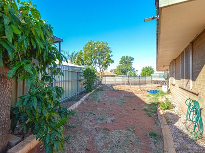 2 Etrema Loop, South Hedland