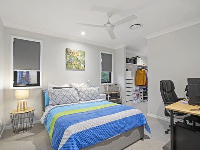 90 Bamboo Avenue, Benowa