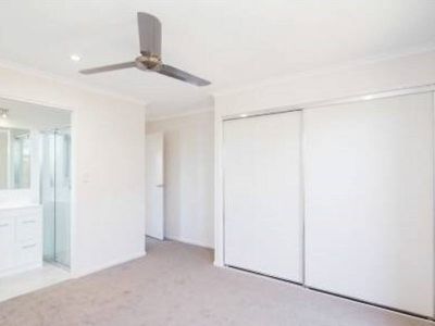 2 / 5 Jovi Court, Scarness