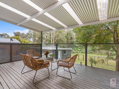 24 Nicholson Crescent, Toukley