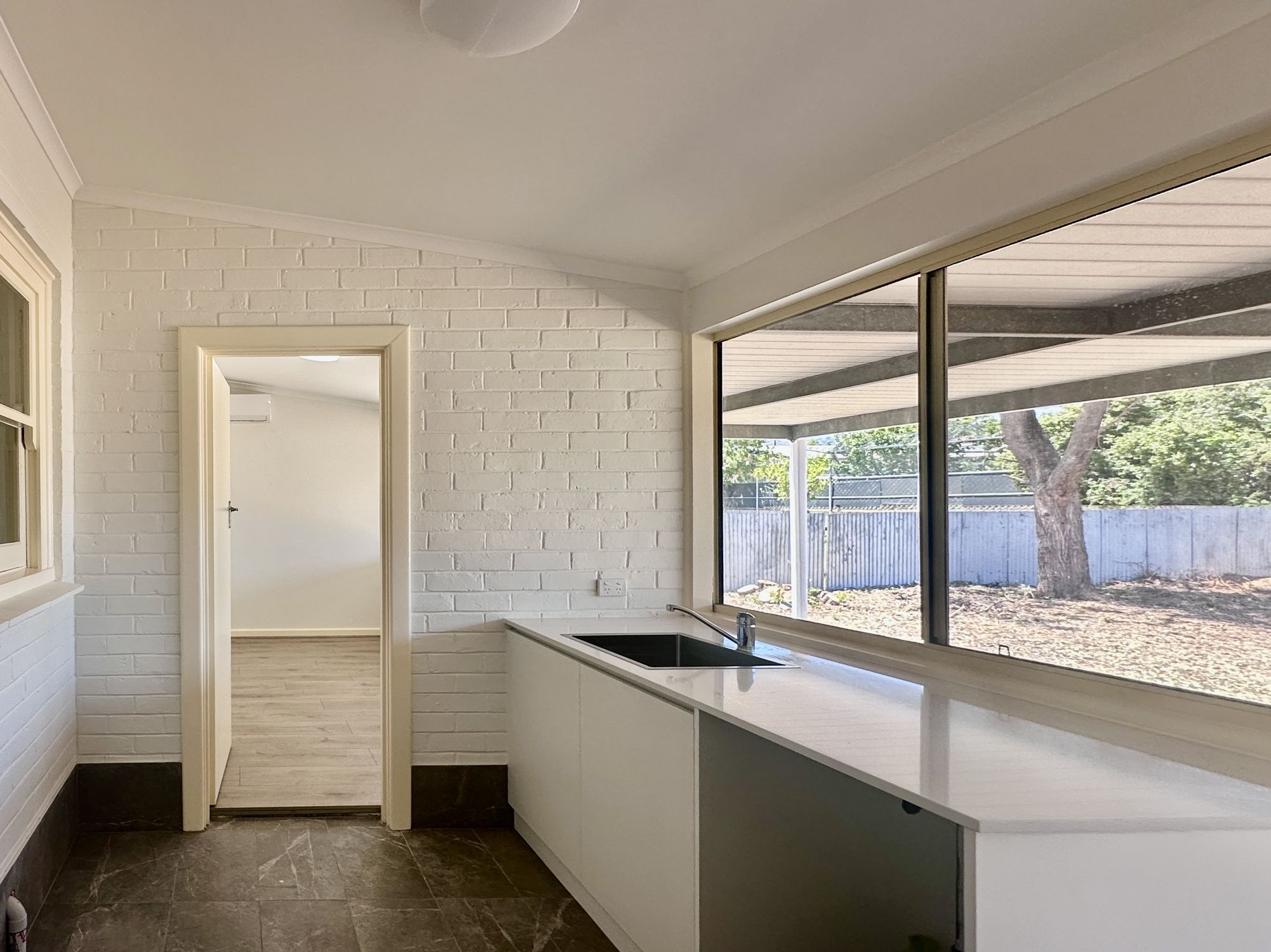 10 Rowell Road, Melrose Park